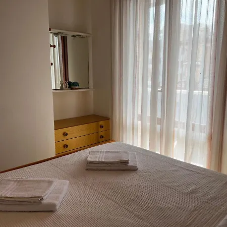 - Oasi Di Relax Sul Mare Apartman *